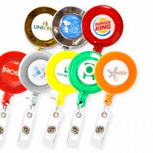 Porta Crachá Retrátil