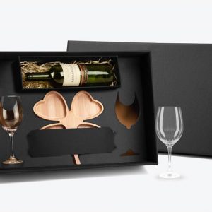 Kit vinho e petisco personalizado