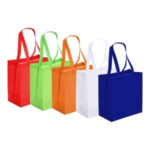 SACOLA-TNT-BRINDES-BARATOS